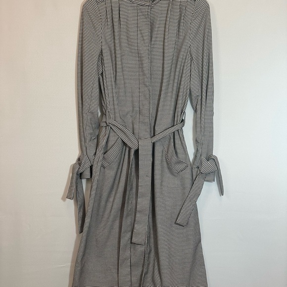 H&M Houndstooth Size 2 Long Trench Coat Belt Front Buttons Back Slit Pockets - Picture 5 of 16